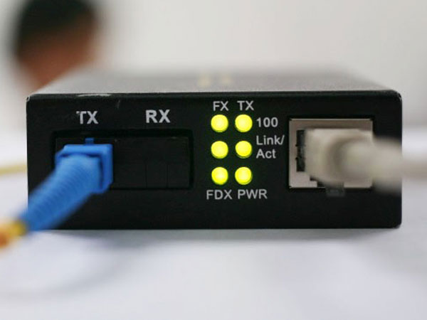 Tìm hiểu về MODEM QUANG, CONVERTER QUANG, Các kiến thức cần biết