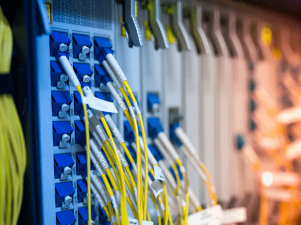 Tìm hiểu giải pháp lắp đặt hệ thống mạng LAN cáp quang