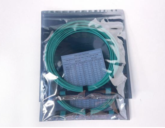 Dây Nhảy Quang MPO MTP Truck Elite Low Loss 8fo OM3 OM4 APC Polish