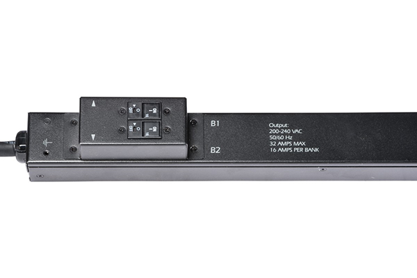 Thanh nguồn PDU AP7553
